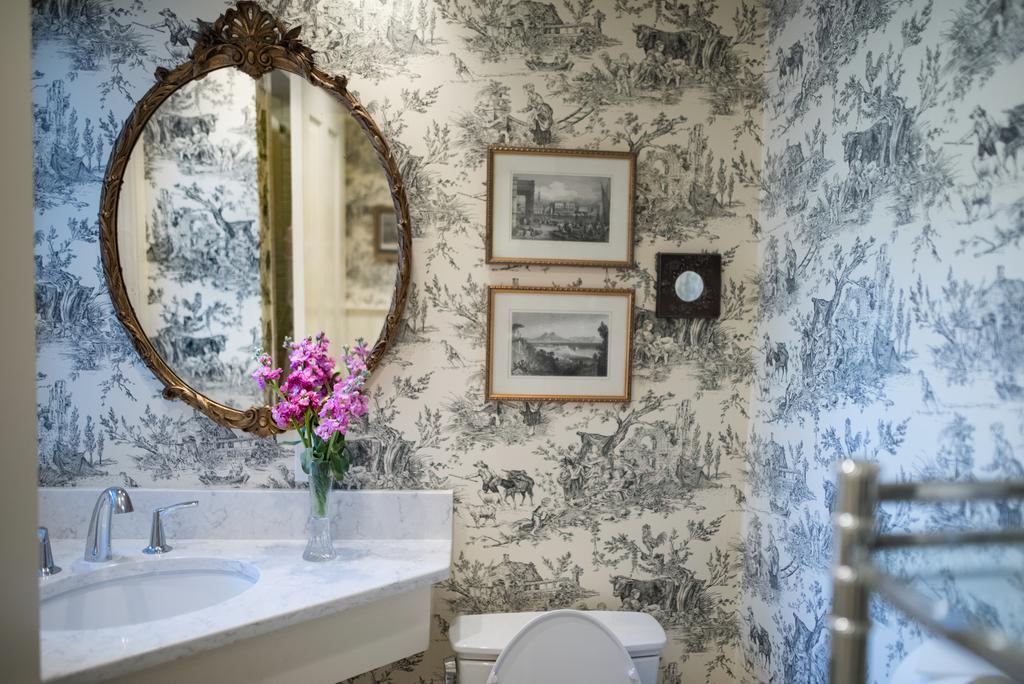 Catherine Ward House Inn Savannah Room photo